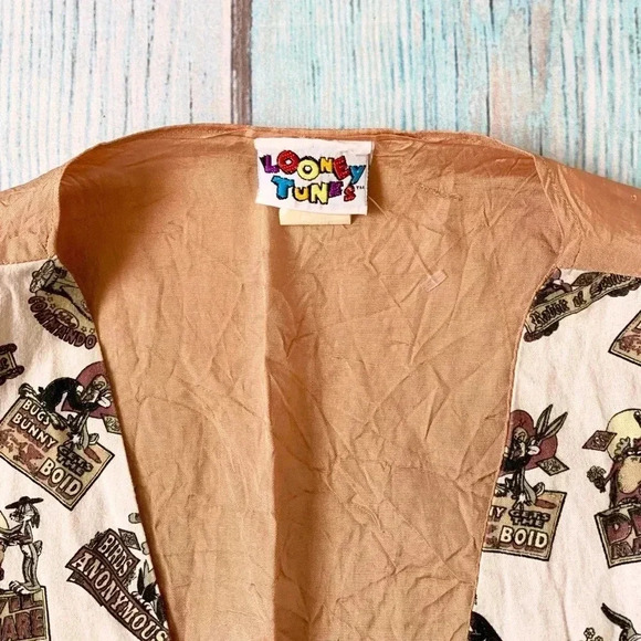 Vintage 1993 looney tunes vest - Picture 7 of 9